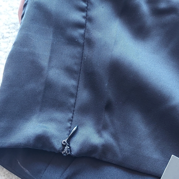 CLEARANCE🆕️LE LIS Sexy Gorgeous Ribbon Halter Bra - Picture 4 of 7